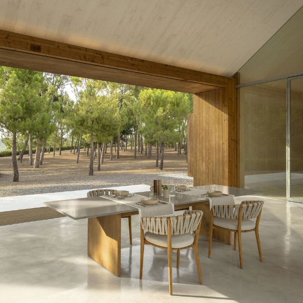 Venice Dining Set-of 1 table, 4 chairs