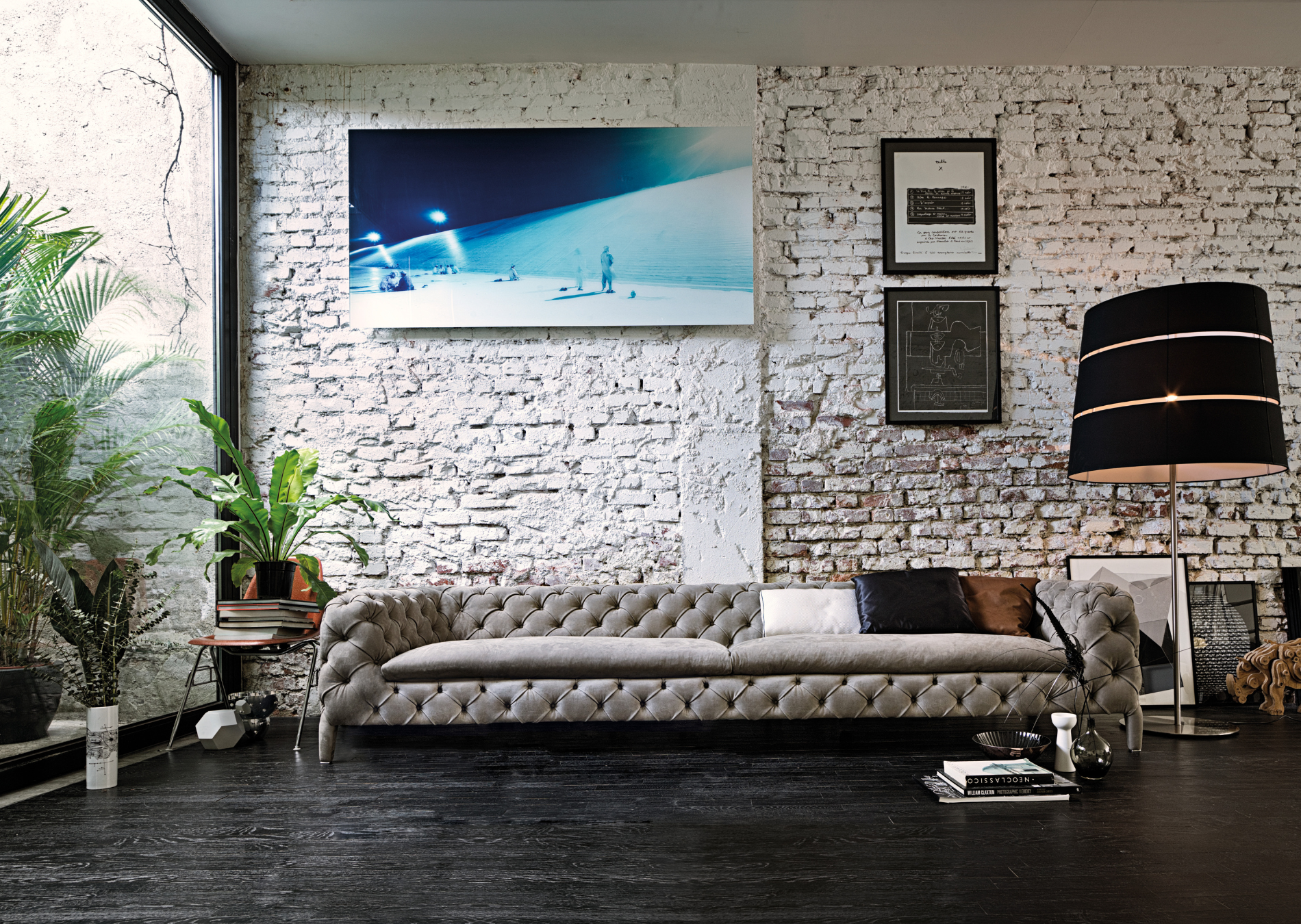 Living room with Windsor modular sofa by Arketipo | Armeniakos